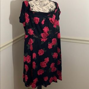 Black cotton dress with pink rose print